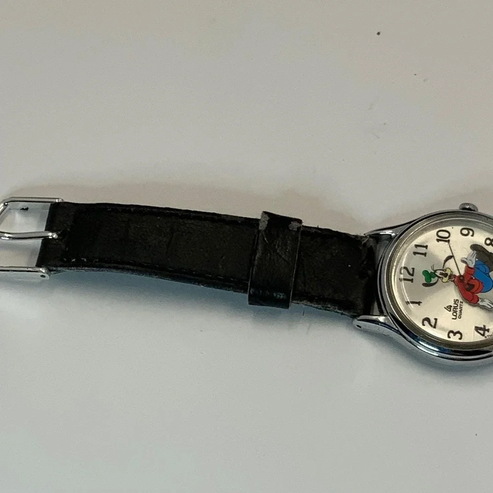 Vintage Lorus‎ Disney Goofy V516-6A00 Stainless Steel Silver 34mm Watch